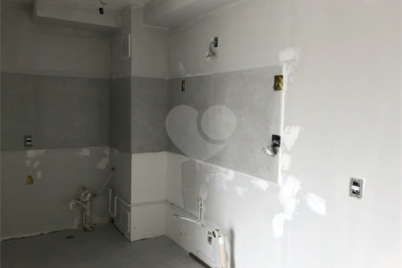 Apartamento à venda com 2 quartos em Indianópolis, São Paulo, SP