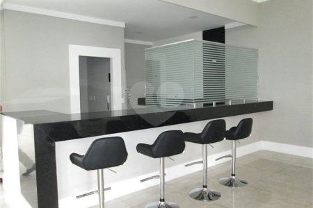 Apartamento à venda com 3 suítes em Jardim Londrina, São Paulo, SP