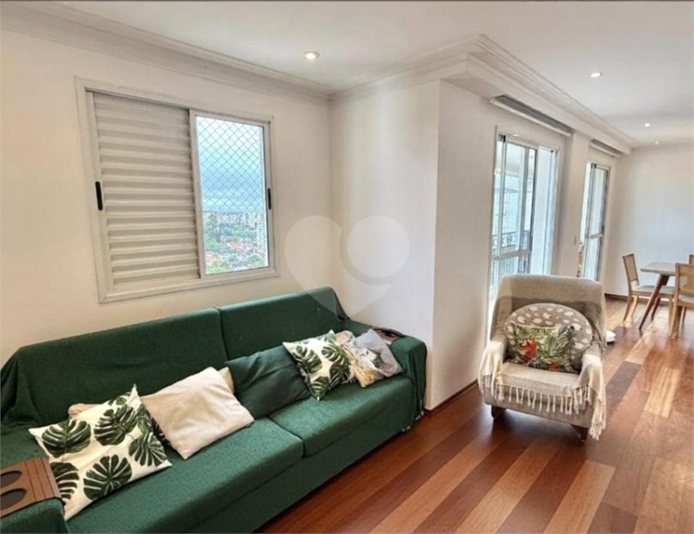 Apartamento à venda com 3 quartos, sendo 1 suíte, em Alto da Boa Vista, São Paulo, SP