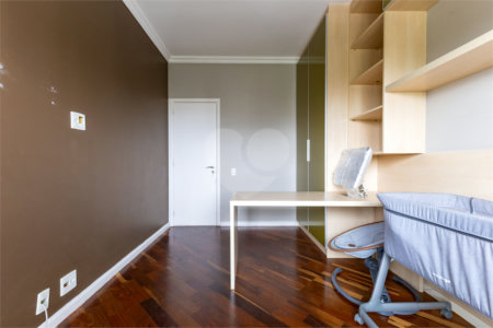 Apartamento à venda com 4 quartos, sendo 3 suítes, em Vila Suzana, São Paulo, SP