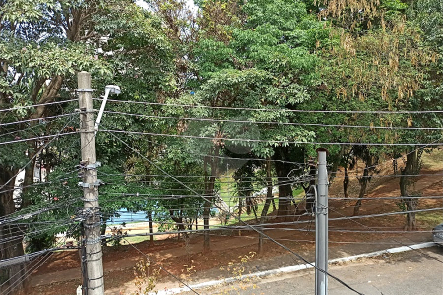 Casa à venda com 3 quartos em Vila Romero, São Paulo, SP