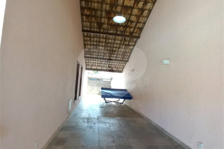 Casa à venda com 4 quartos, sendo 3 suítes,  em Geribá, Armação dos Búzios, RJ