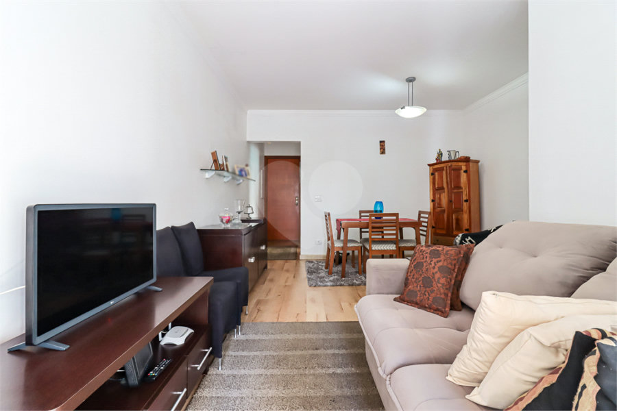 Apartamento à venda com 3 quartos, sendo 1 suíte, em Vila Ipojuca, São Paulo, SP