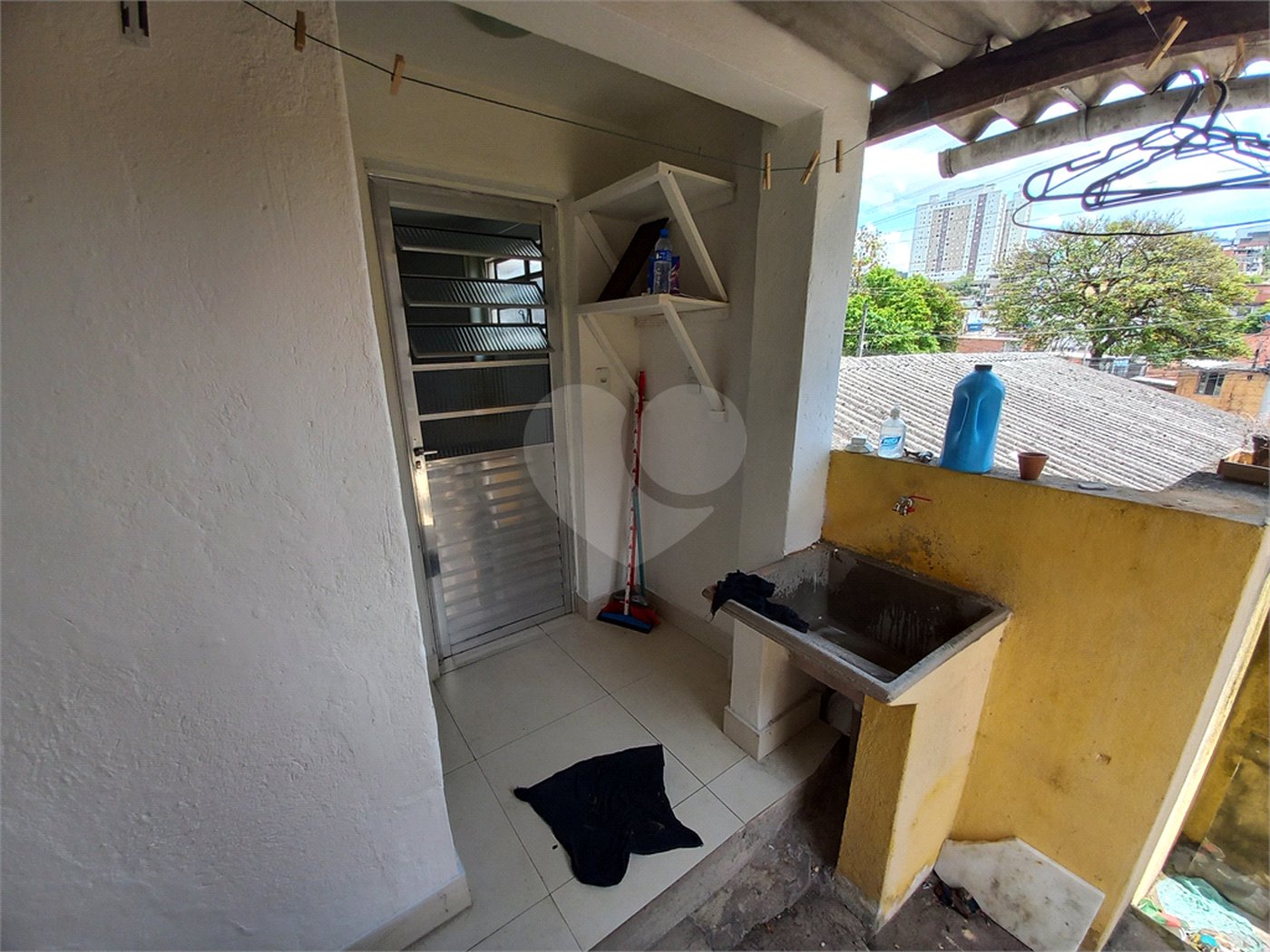 Casa à venda com 5 quartos, sendo 1 suíte, em Jardim Novo Taboão, São Paulo, SP