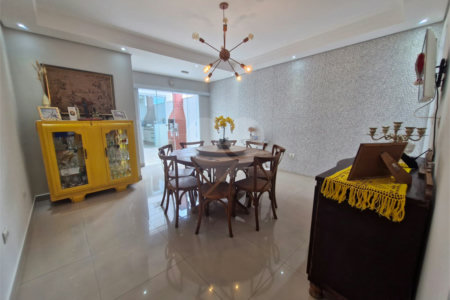 Casa à venda com 3 quartos, sendo 2 suítes, em Bela Vista, Salto, SP