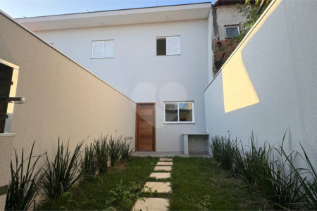 Casa de Vila à venda com 2 suítes em Jardim São Paulo, Sorocaba, SP