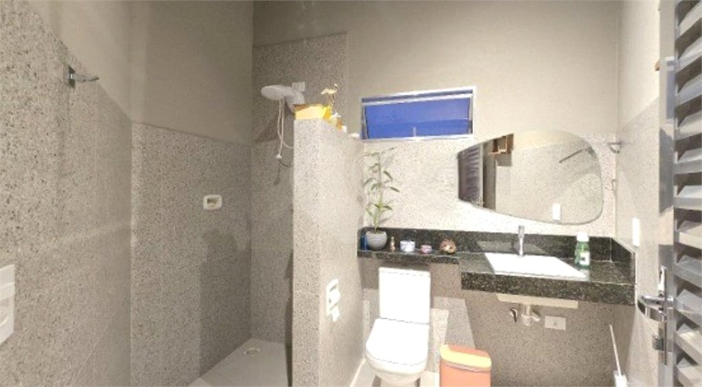 Sobrado à venda com 3 quartos, sendo 1 suíte, em Tremembé, São Paulo, SP