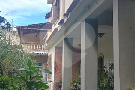 Área de Terra à venda com 4 quartos, sendo 1 suíte, em Pedra de Guaratiba, Rio de Janeiro, RJ