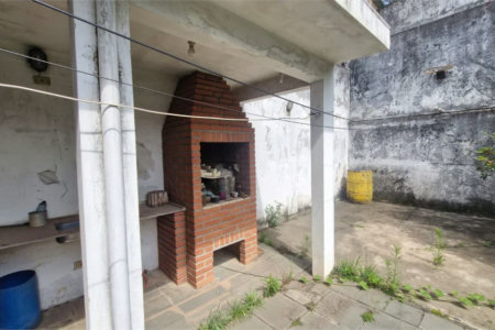 Sobrado à venda com 3 quartos, sendo 1 suíte, em Cidade São Francisco, São Paulo, SP
