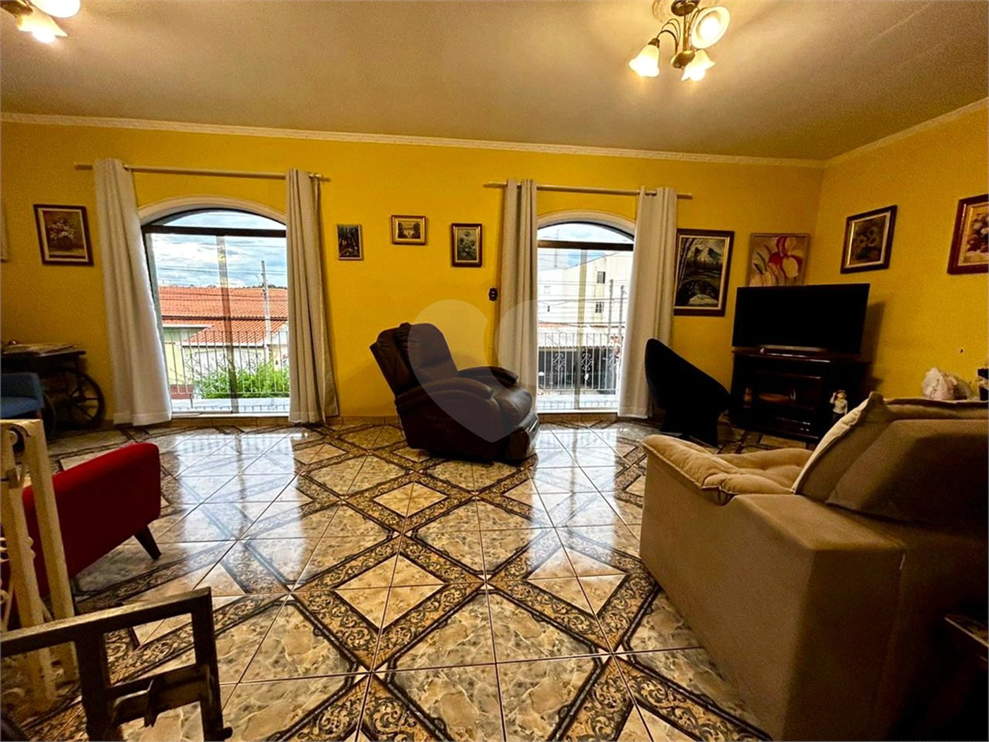 Casa à venda com 3 quartos, sendo 1 suíte, em Jardim Europa, Sorocaba, SP
