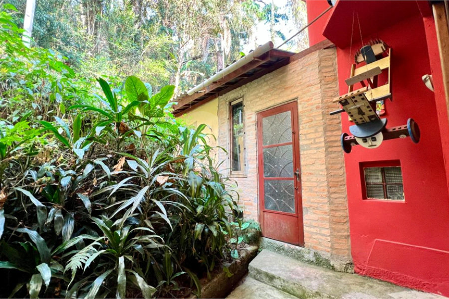 Casa à venda com 4 quartos, sendo 1 suíte, em Serra da Cantareira, Mairiporã, SP