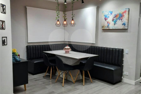 Apartamento à venda com 3 quartos, sendo 1 suíte, em Cambuci, São Paulo, SP