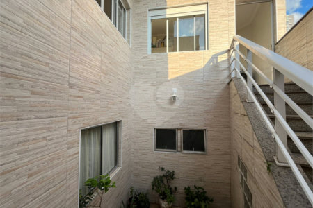 Casa à venda com 4 quartos, sendo 1 suíte, em Vila Maria Alta, São Paulo, SP