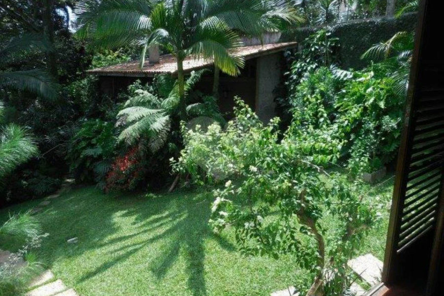 Casa à venda com 6 quartos, sendo 1 suíte, em Tremembé, São Paulo, SP