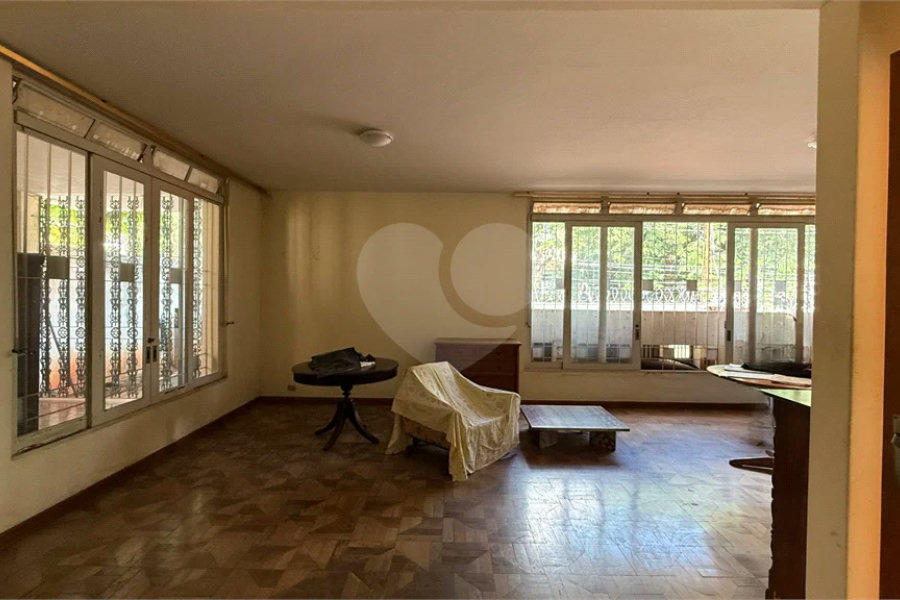 Casa Comercial e Residencial à venda no Bairro Cidade Jardim em Piracicaba/SP.