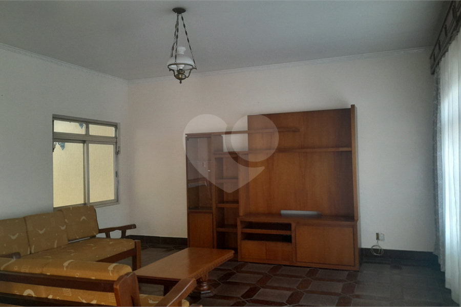 Casa à venda com 4 quartos, sendo 1 suíte, em Jaçanã, São Paulo, SP