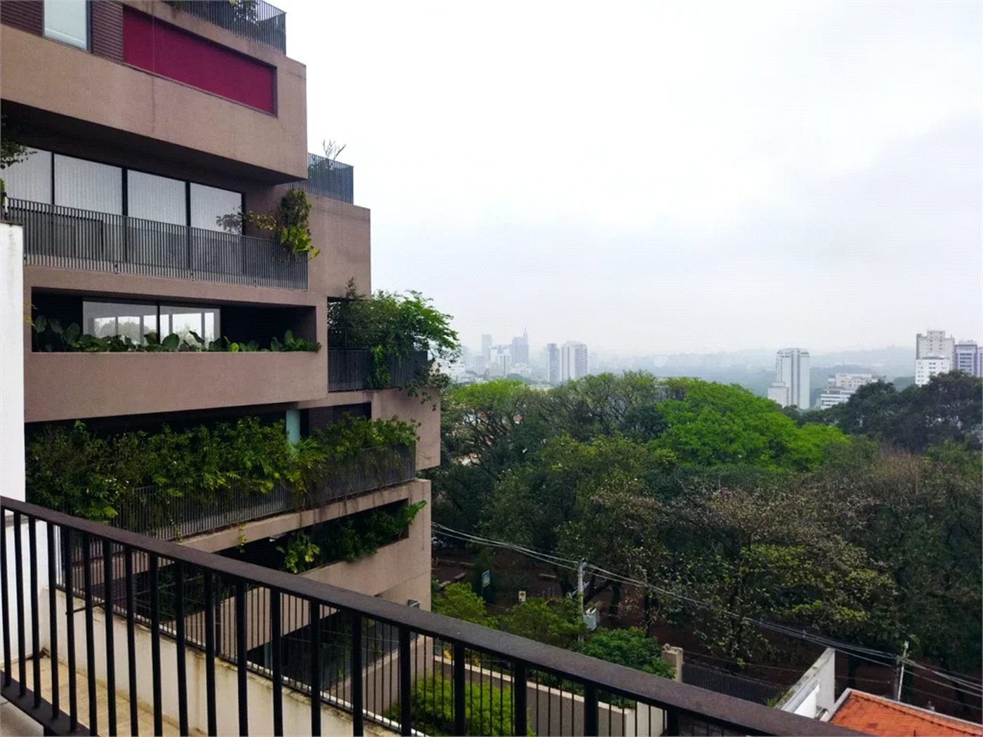 Casa à venda ou para alugar com 4 quartos, sendo 1 suíte, em Sumarezinho, São Paulo, SP