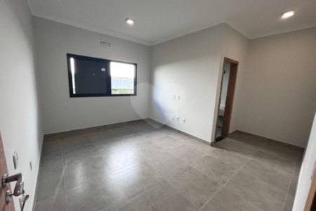 Casa à venda com 4 suítes no condomínio Village Saint Charbel, Araçoiaba da Serra - SP