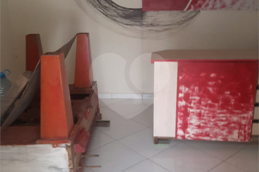 Sobrado à venda com 3 quartos, sendo 1 suíte, em Tremembé, São Paulo, SP