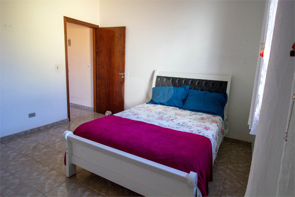 Casa à venda com 2 quartos em Jardim Brasil, São Roque, SP