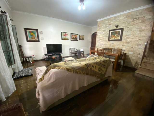 Sobrado à venda com 3 quartos, sendo 1 suíte,  em Palmas do Tremembé, São Paulo, SP