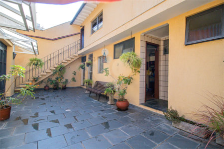 Sobrado à venda com 3 quartos, sendo 1 suíte,  em Brooklin Velho, São Paulo, SP