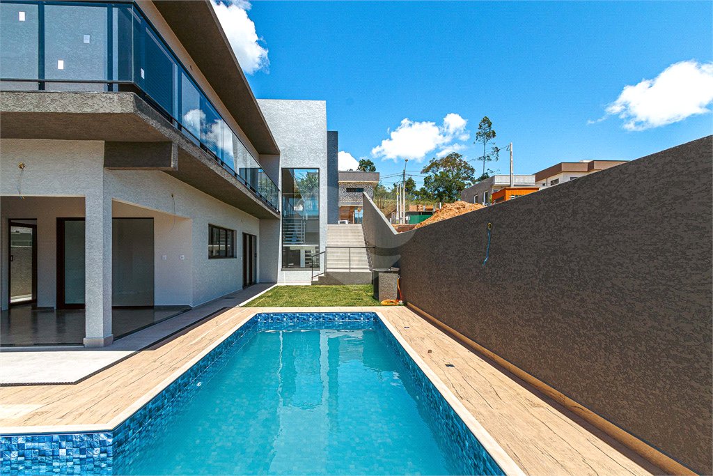 Casa à venda com 3 suítes no condomínio Residencial Buona Vita Gold, Atibaia - SP