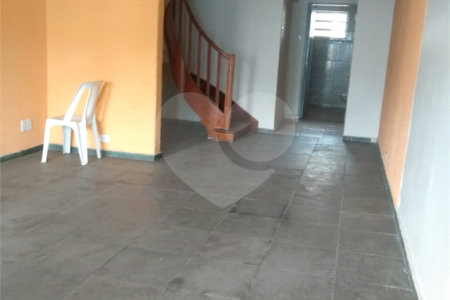 Sobrado à venda ou para alugar com 2 quartos, sendo 1 suíte, em Santana, São Paulo, SP