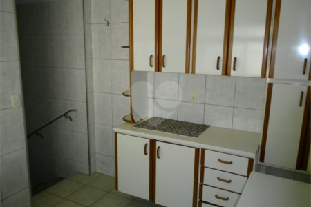 Sobrado à venda com 4 quartos em Vila Maria Alta, São Paulo, SP