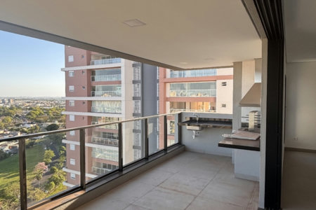 Apartamento à venda com 3 suítes em Edifício Majestic, Presidente Prudente, SP