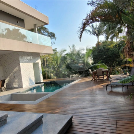 Casa à venda com 3 suítes em Jardim Prudência, São Paulo, SP