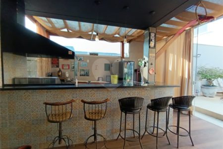 Casa à venda com 4 quartos, sendo 1 suíte, no condomínio Jardim Reserva Bom Viver de Indaiatuba, Indaiatuba - SP