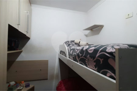 Sobrado à venda com 3 quartos, sendo 1 suíte, em Jardim Regina, São Paulo, SP