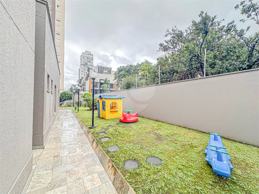 **Apartamento na Saúde 61m² | 2 dormitórios | 1 suíte | 2 vagas | depósito privativo**