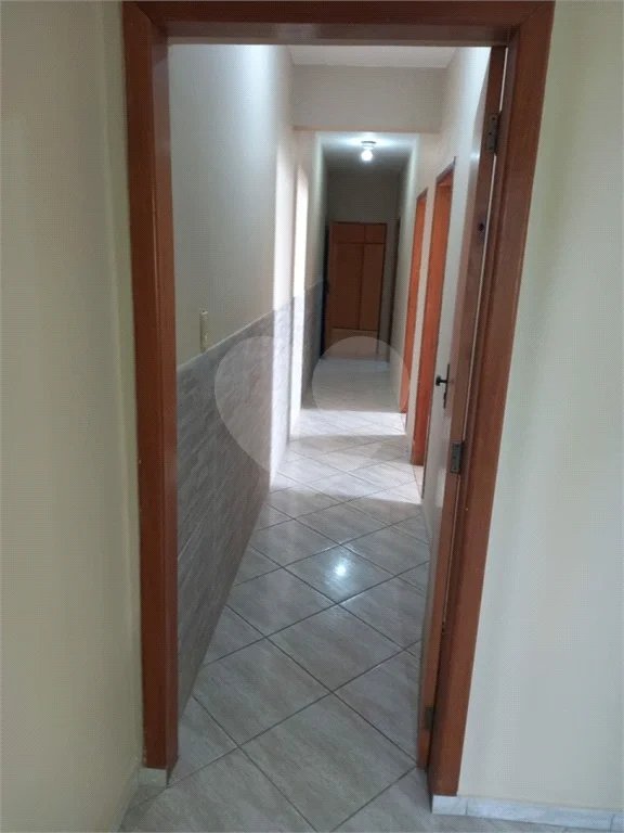 Casa com 147m² , 2 dormitórios , sendo 1 suíte , 2 vagas , à venda , no Parque das Nações , em Santo André.
