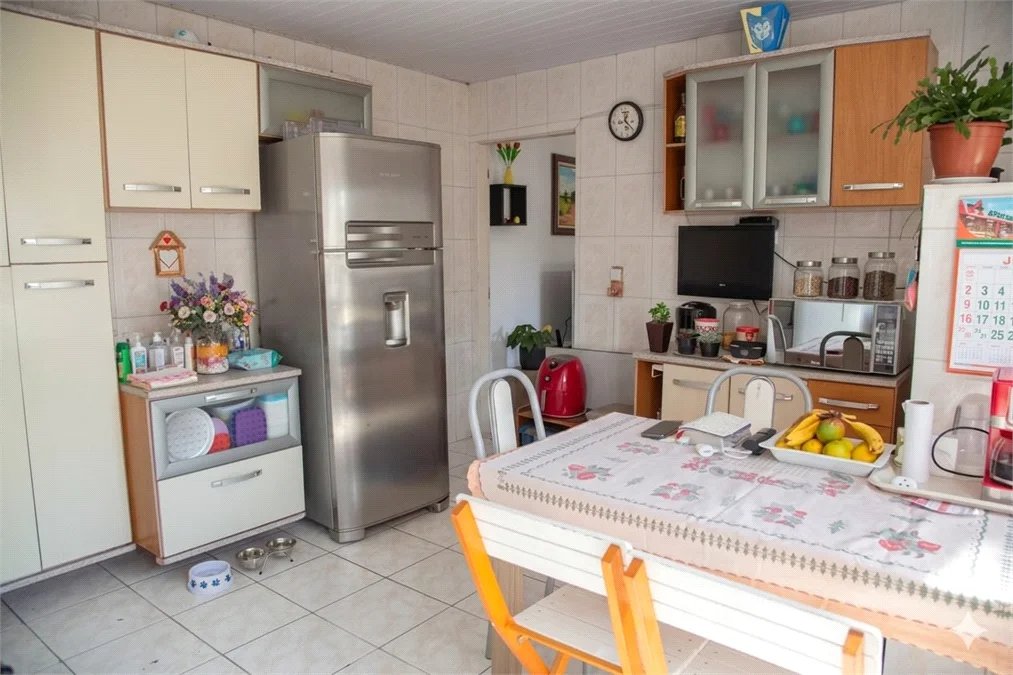 Casa à venda com 3 quartos, sendo 2 suítes, em Vila Yara, Osasco, SP