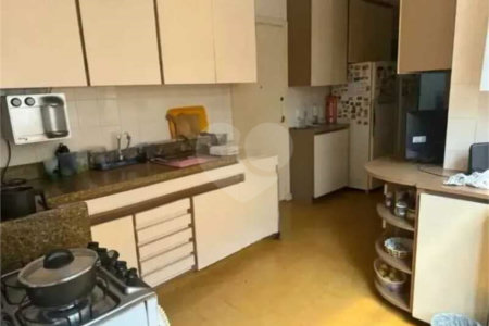 Apartamento à venda com 3 quartos, sendo 1 suíte, em Maracanã, Rio de Janeiro, RJ