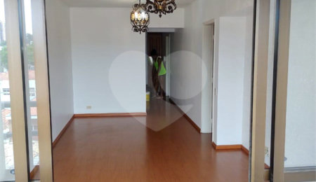 Apartamento à venda com 3 quartos, sendo 1 suíte,  em Saúde, São Paulo, SP