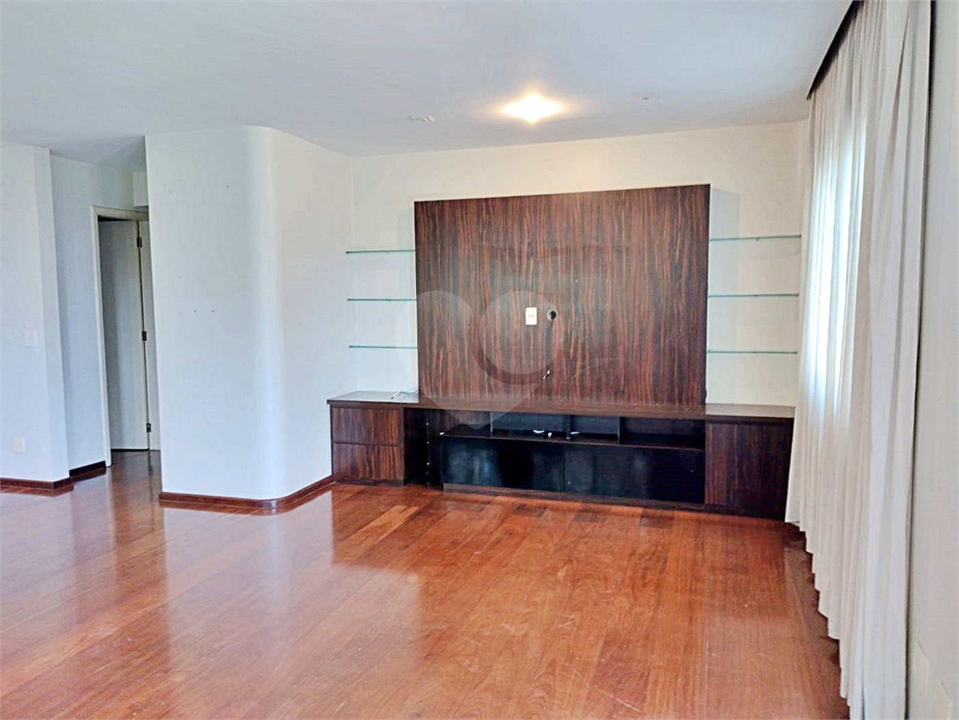 Apartamento à venda com 4 quartos, sendo 3 suítes,  em Vila Andrade, São Paulo, SP