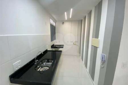 Apartamento à venda com 2 quartos em Santíssimo, Rio de Janeiro, RJ