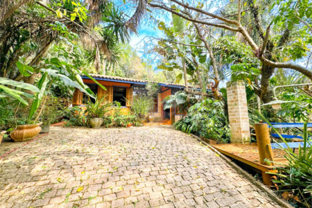 Casa à venda com 3 suítes no condomínio São Joaquim, Vinhedo - SP