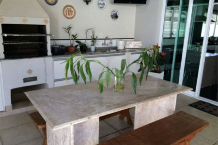 Casa à venda com 3 suítes no condomínio Residencial Jardim Paulista I, Vinhedo - SP