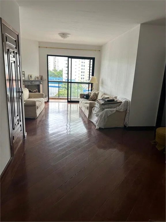 Apartamento para alugar com 4 quartos, sendo 2 suítes, em Real Parque, São Paulo, SP