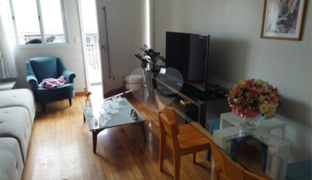Casa Térrea à venda com 4 quartos, sendo 1 suíte,  em Vila Moraes, São Paulo, SP