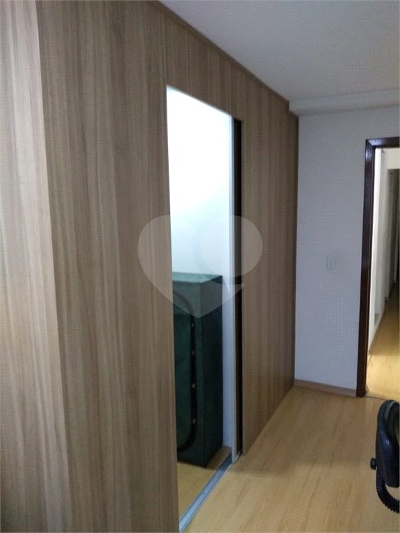 Sobrado à venda com 3 quartos, sendo 1 suíte, em Vila Santa Margarida, Ferraz de Vasconcelos, SP