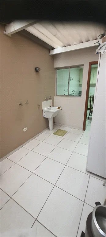 Sobrado à venda com 2 quartos em Jardim das Esmeraldas, São Paulo, SP