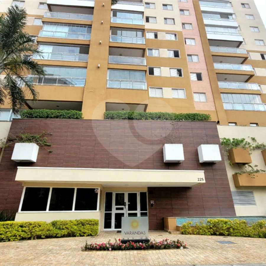 Apartamento à venda com 3 quartos, sendo 1 suíte, no Centro, Osasco, SP
