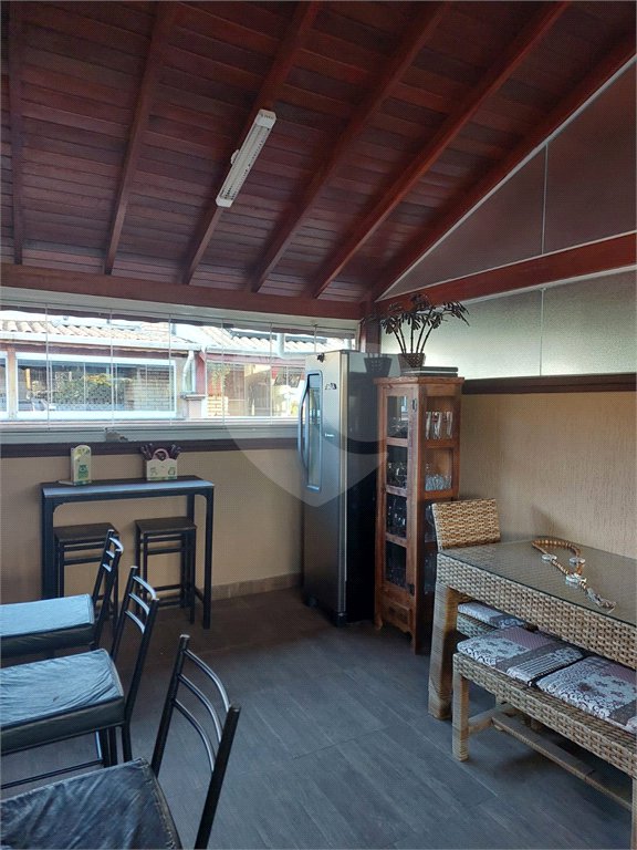 Casa à venda com 3 quartos, sendo 1 suíte, no condomínio Algarve Residencial, São Paulo - SP