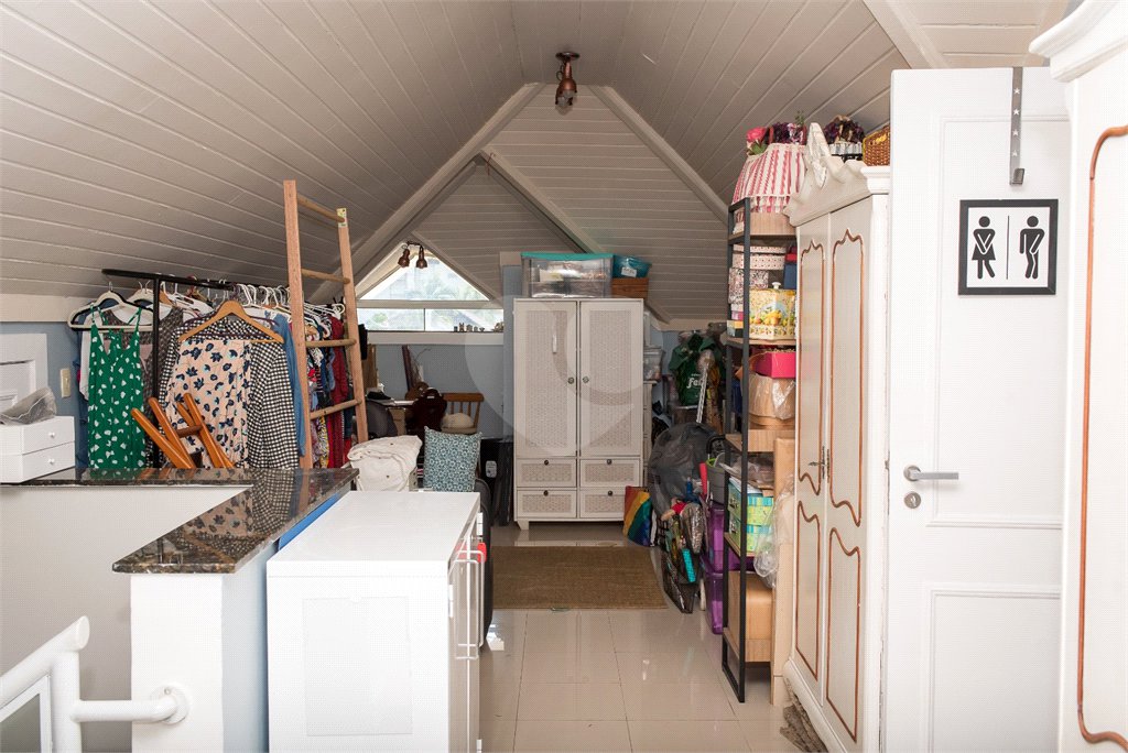 Casa à venda ou para alugar com 4 quartos, sendo 3 suítes, no condomínio Associação Vivendas do Sol, Rio de Janeiro - RJ