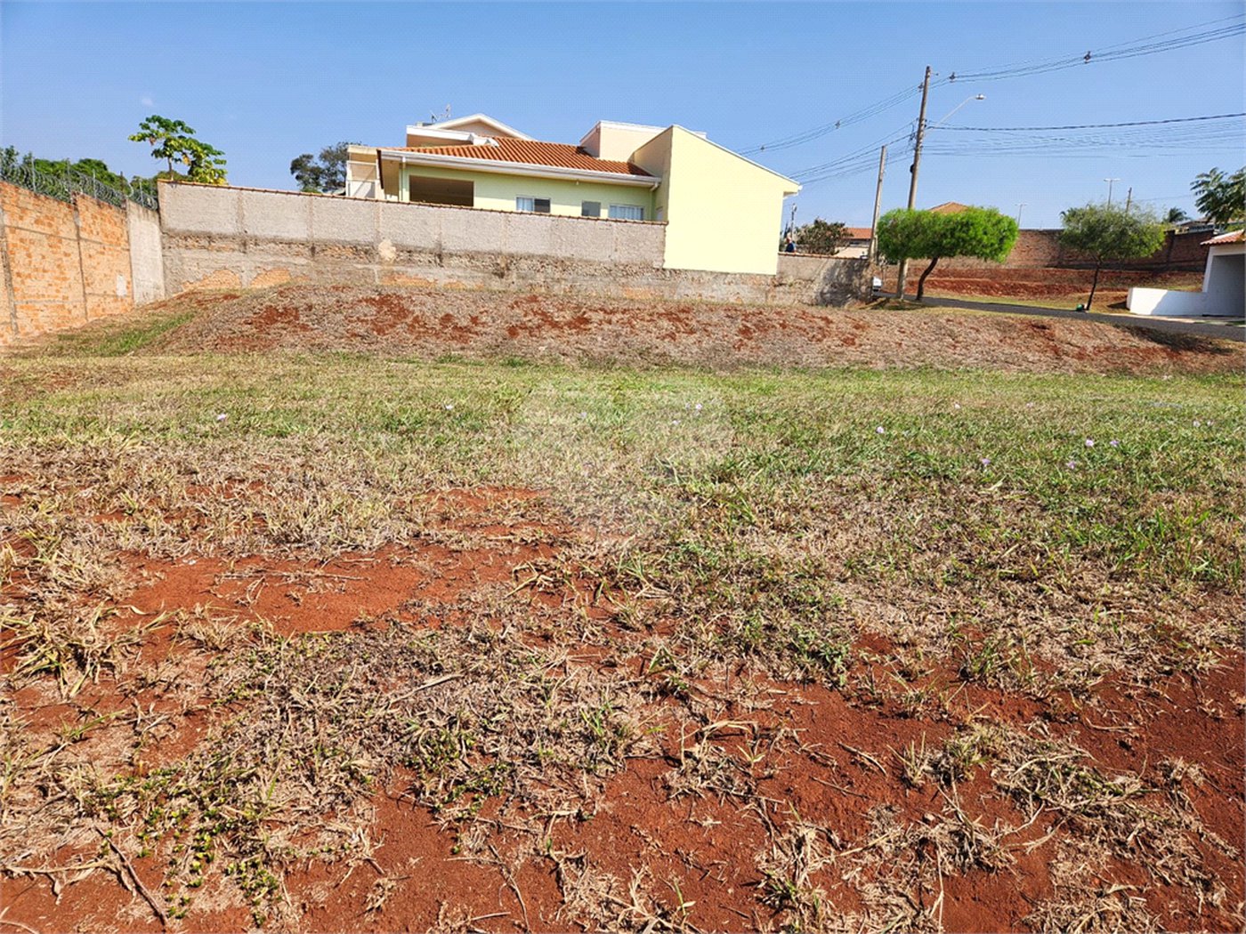 Terreno à venda em Altos do Jaraguá, Araraquara, SP